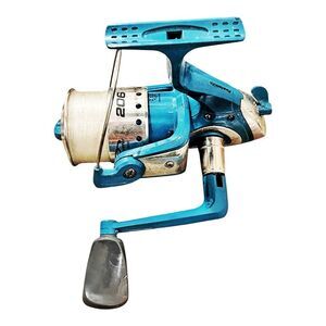 Berkley Fusion 206 Spinning Reel Salt Water Fishing Boating